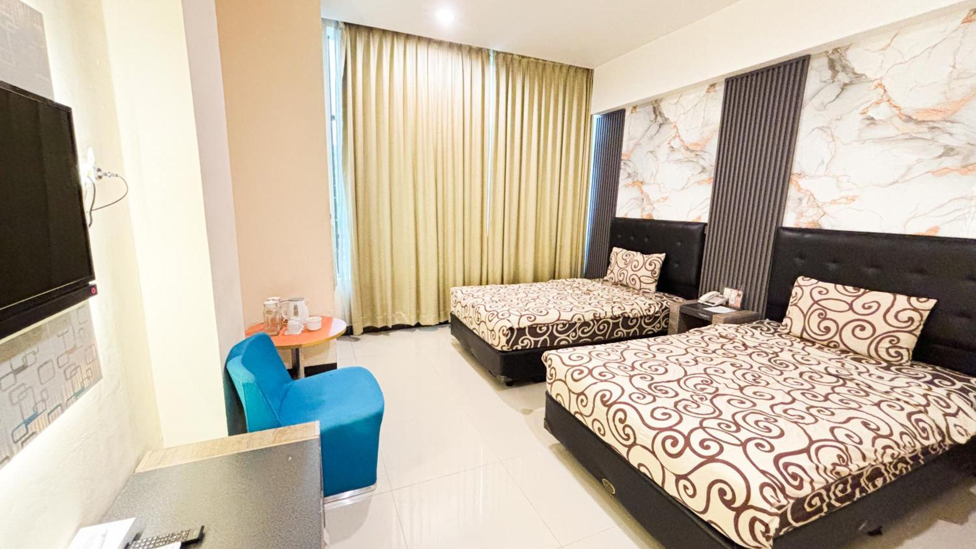 Capital O 1571 Utc Hotel
